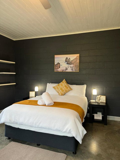 GORGE Chocolates Farmhouse - Accommodation Southport 0