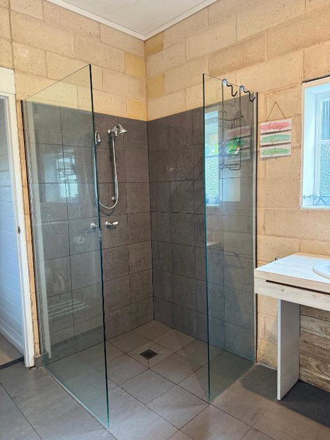 GORGE Chocolates Farmhouse - Accommodation Southport 3