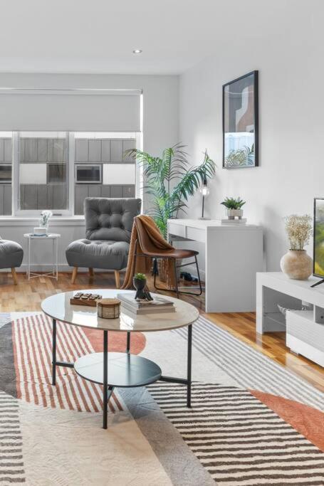 Hidden Gem At Caulfield Park - Southport Accommodation 2