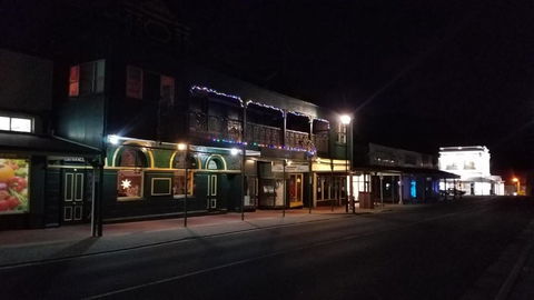 Hunters Hotel - Southport Accommodation 1
