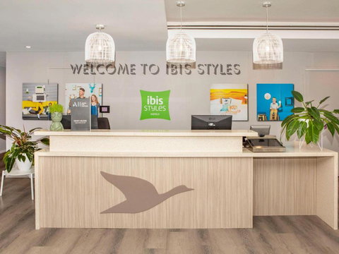 Ibis Styles The Entrance - Accommodation Southport 1