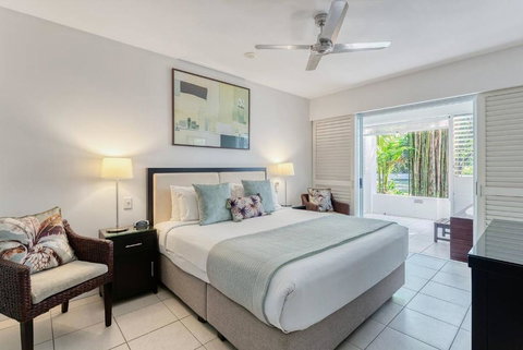 In The Tropics Balcony Oasis At The Beach Club - Accommodation Southport 1