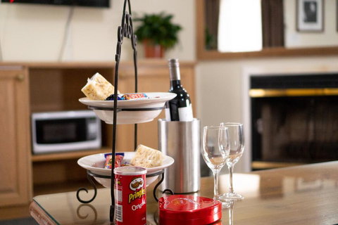 Admiralty Inn - Accommodation Southport 2