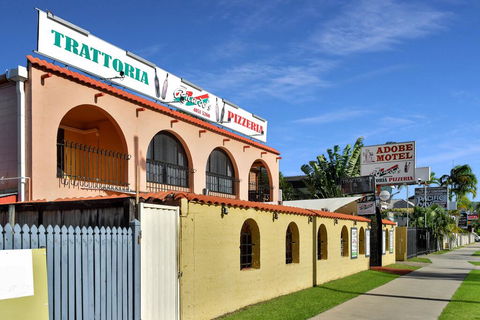 Adobe Motel - Accommodation Southport 0