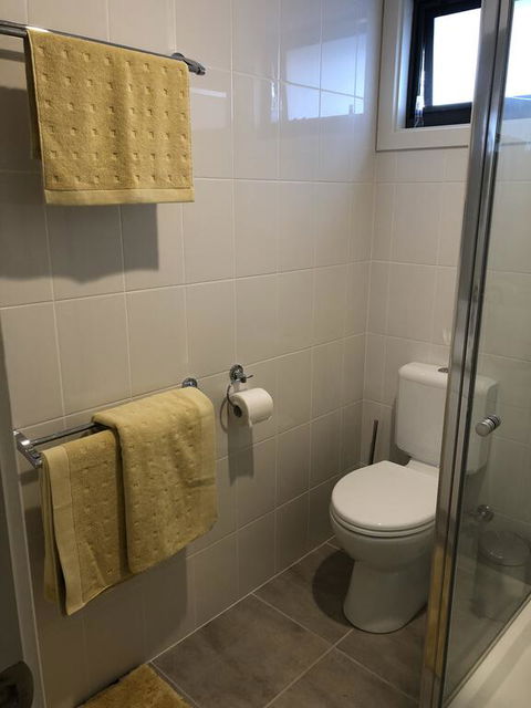 Agathas At Seacombe Gardens - Southport Accommodation 2