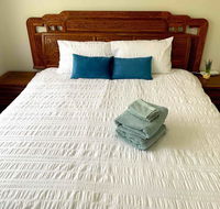 AHA Family Holiday House with Huge Backyard - Southport Accommodation