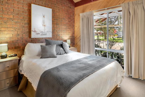 All Seasons Mansfield - Accommodation Southport 1