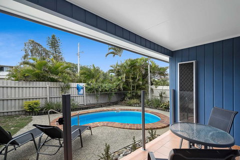 Allamanda Sands - 23 Oriole Avenue - Accommodation Southport 1