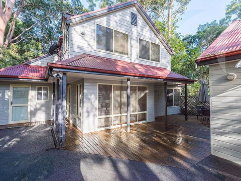 Allawah - Accommodation Southport 3