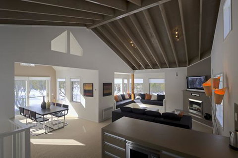 Alpenglow - Accommodation Southport 2