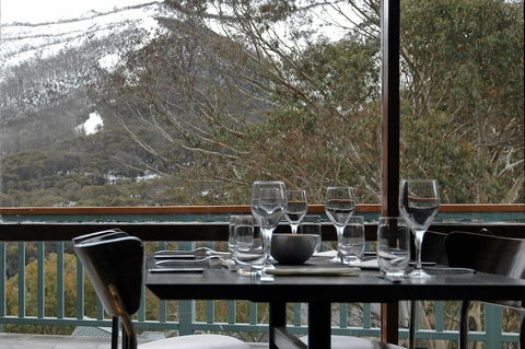 Alpenhorn Lodge - Accommodation Southport 3