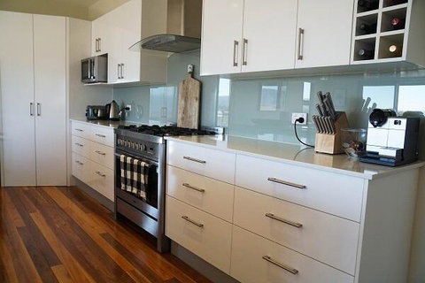 Alpine Air - Accommodation Southport 3