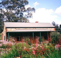 Amanda's Cottage 1899 - Southport Accommodation