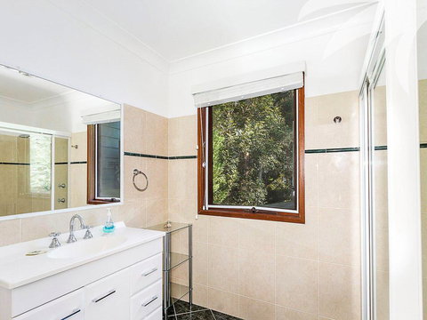 Amaroo Sunset Lodge - Accommodation Southport 2