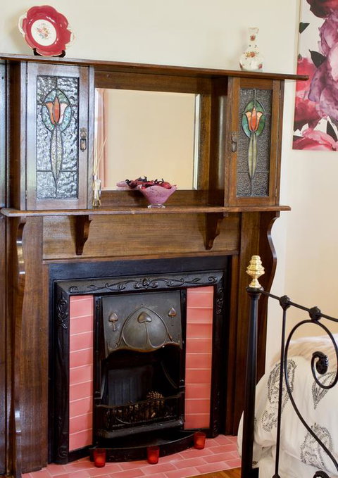 Amongst The Vines Deluxe Retreat - Accommodation Southport 3