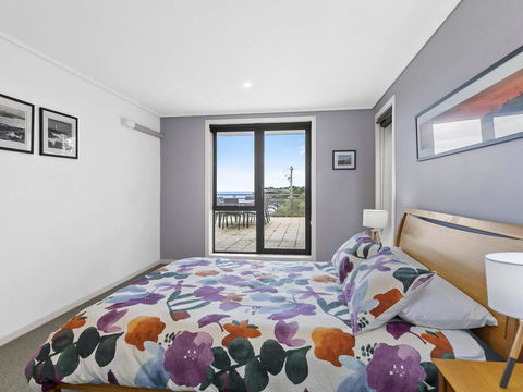 APARTMENT 10 PACIFIC APARTMENTS - FREE WIFI! - Southport Accommodation 3