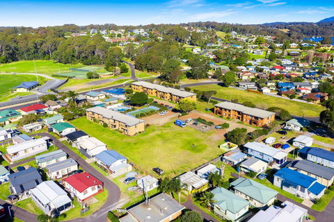 Apollo Unit 12 - Accommodation Southport 2