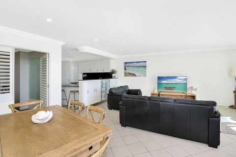 Aqua Solai Unit 1 - Accommodation Southport 3