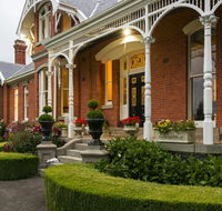 Arcoona Manor - Southport Accommodation