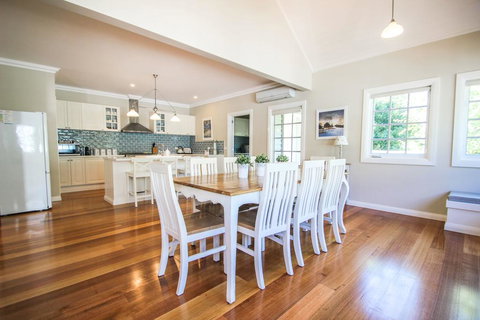 Arlington - Accommodation Southport 3