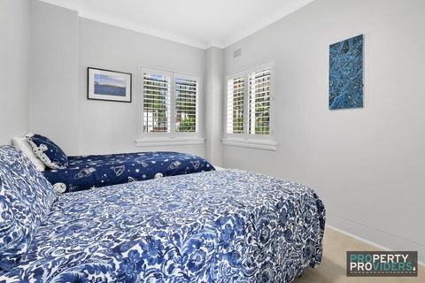 Art Deco Pad - Mosman Furnished Apartment - Southport Accommodation 3