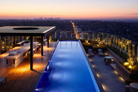 Art Series - The Chen - Accommodation Southport 0