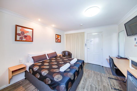 Ascot Lodge Motor Inn - Accommodation Southport 3