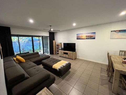 Luxury Executive Apartment At Broome Cable Beach - Southport Accommodation 1