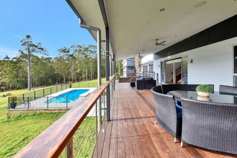 Luxury Mandalong Mansion With Pool & Spa - Southport Accommodation 2