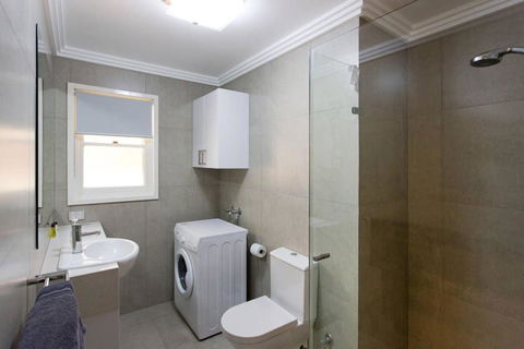 M5 West Perth Studio Apartment Near Kings Park - Southport Accommodation 3