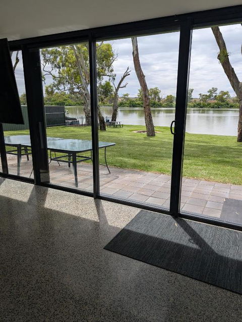 Mannum River Rentals - Southport Accommodation 2