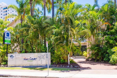 Mari Court Resort - Southport Accommodation 1