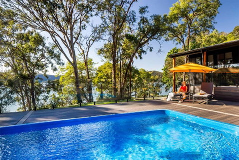 Marramarra Lodge - Southport Accommodation 3
