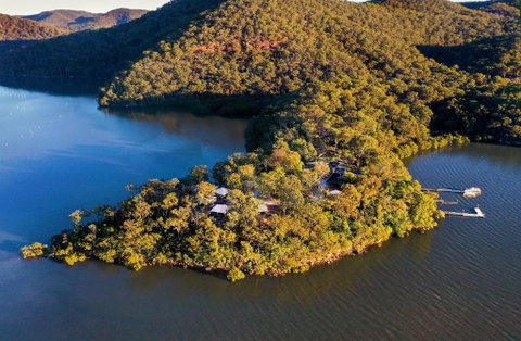 Marramarra Lodge - Southport Accommodation 2