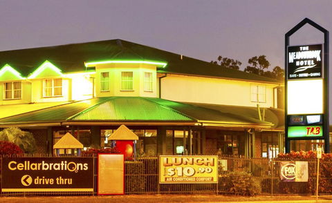Meadowbrook Hotel Brisbane - Southport Accommodation 2