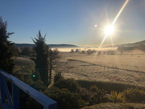 Mole Creek Hideaway - Southport Accommodation 0