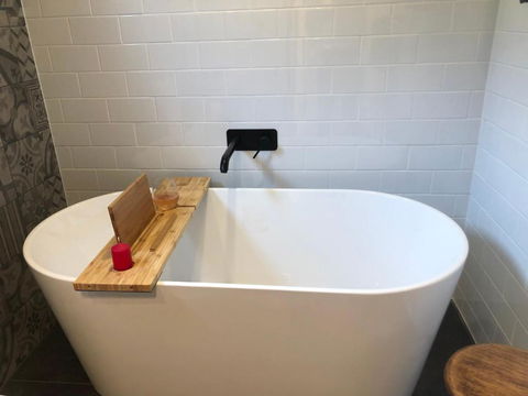 Mole Creek Hideaway - Southport Accommodation 2