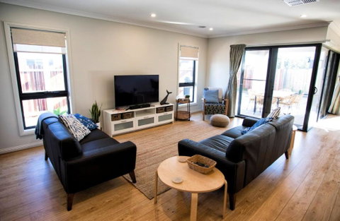 NAUTILUS - Southport Accommodation 1