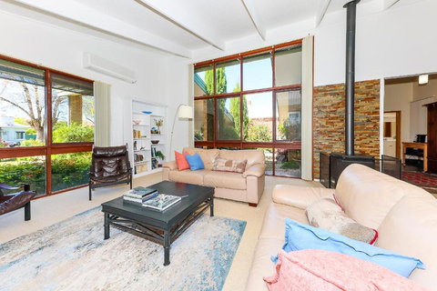 Nixon House - Accommodation Southport 3