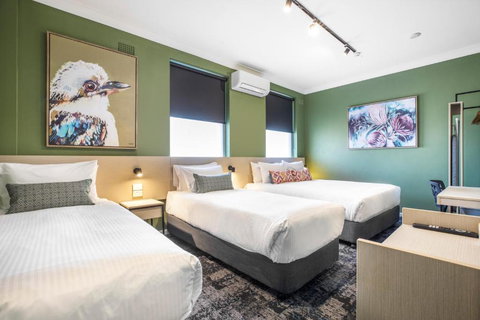 Nightcap At Pritchards Hotel - Accommodation Southport 1