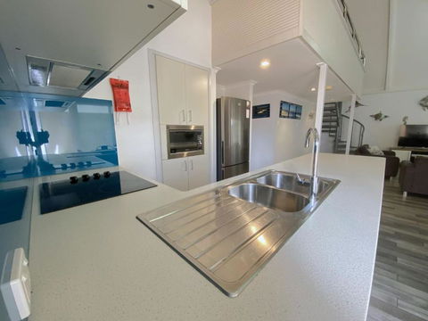 Osprey Holiday Village Unit 121 - Southport Accommodation 1
