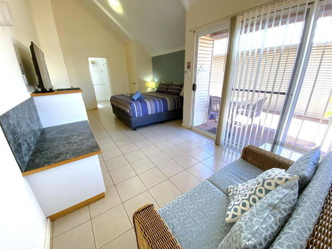 Osprey Holiday Village Unit 201 1 Bedroom - Southport Accommodation 3
