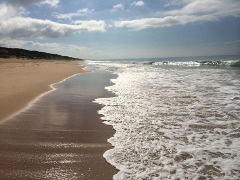 Paradise On The Boulevard - 90 Mile Beach Holiday Home - Southport Accommodation 1