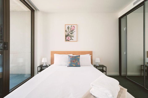 Patio Mt View 1BR Apt In CBD Near ANU And Museum With Free Parking And WiFi - Southport Accommodation 3