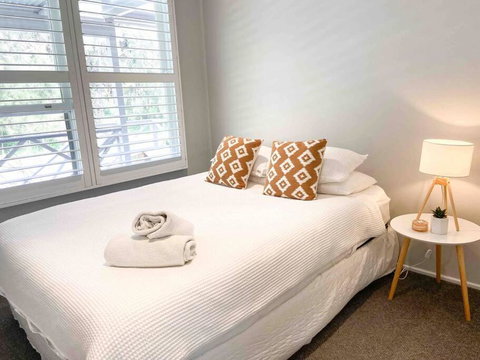 Peaceful Merewether Family Home - Southport Accommodation 1