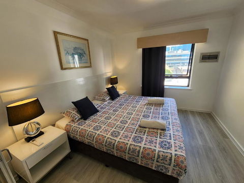 PERTH CBD APARTMENTS - Southport Accommodation 2