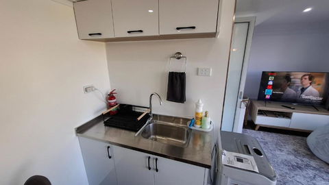 Pod Tiny Home - Southport Accommodation 1
