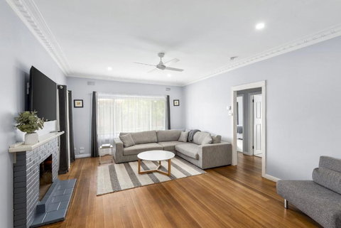 Portside Rest - Accommodation Southport 3