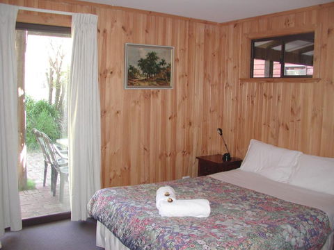 Rainbow House - Southport Accommodation 3