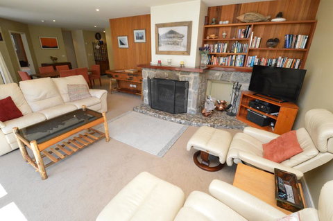 Aspect 2 - Accommodation Southport 3